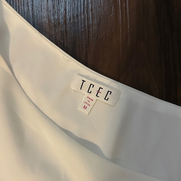 One Shoulder White Dress Size M - Picture 4 of 4